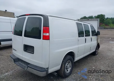 2022 Chevrolet Express Cargo Rwd 2500 Regular Wheelbase Wt from USA, damaged, VIN 1GCWGAFP2N1183581